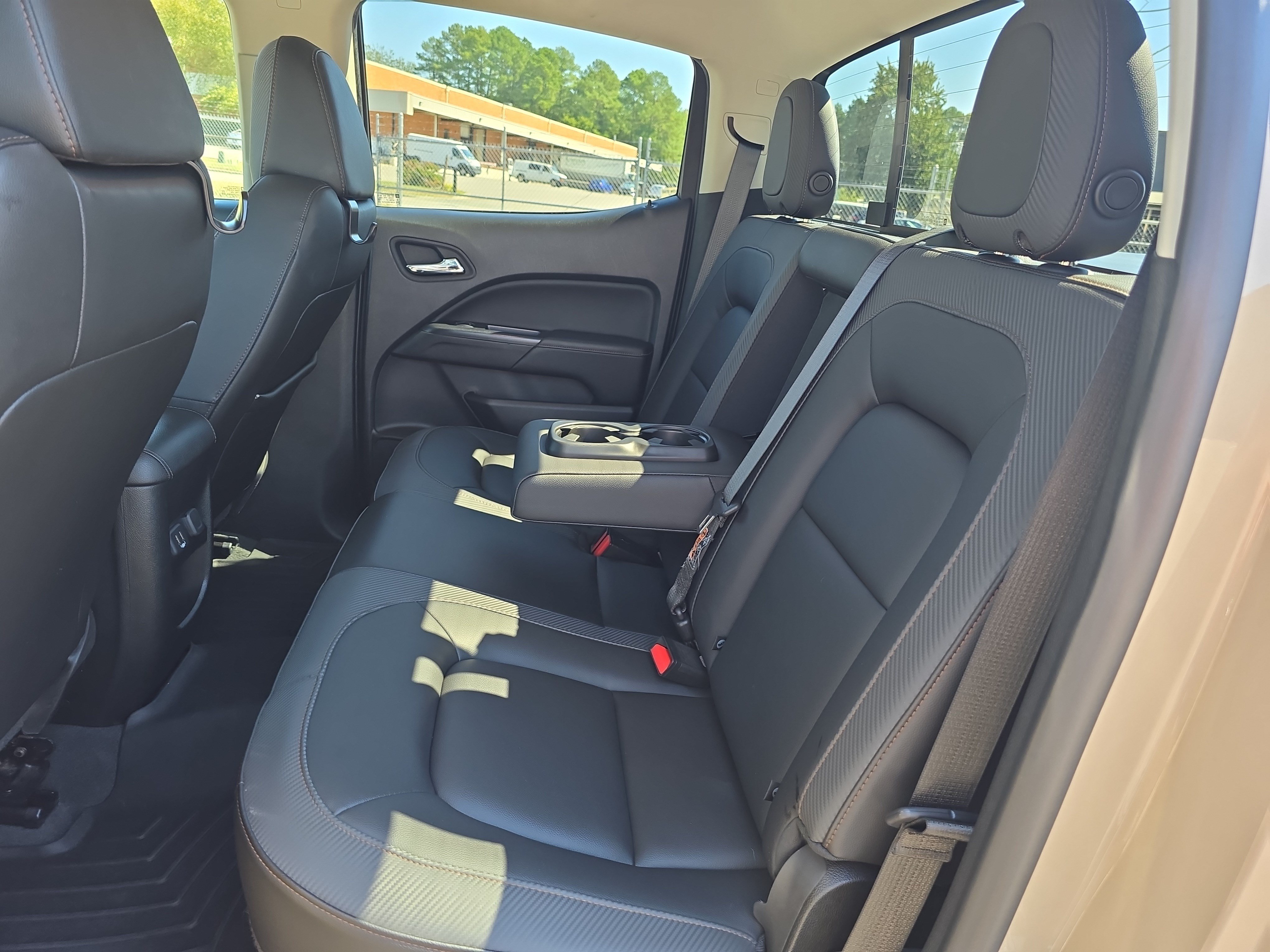 Used 2021 GMC Canyon AT4 AWD/4WD image 14