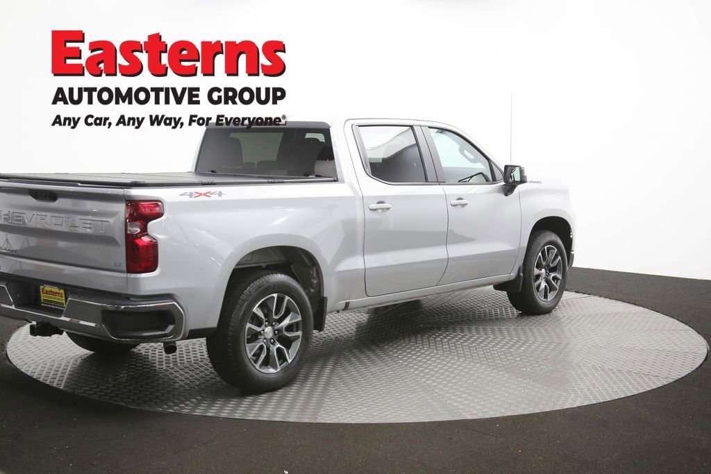 Used 2022 Chevrolet Silverado 1500 LT AWD/4WD image 43