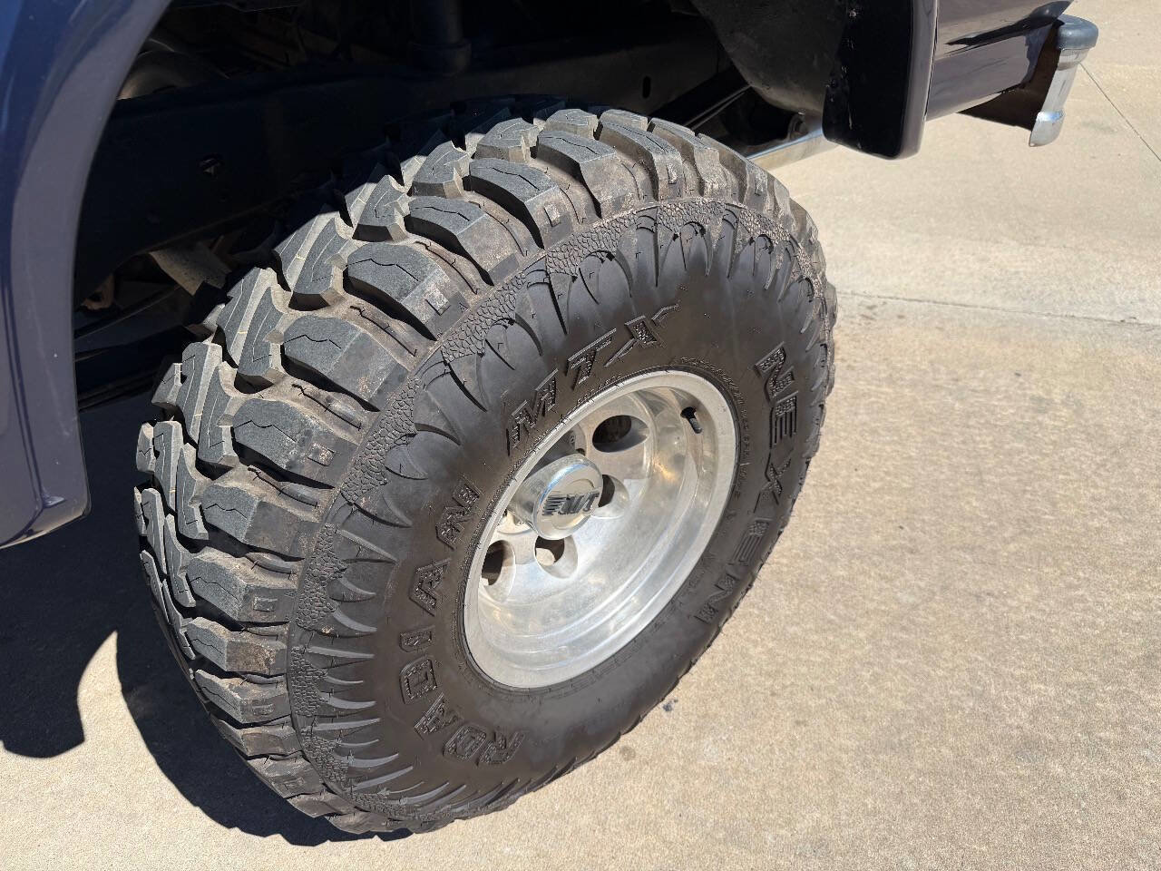 Used 1995 Ford Bronco XLT image 12