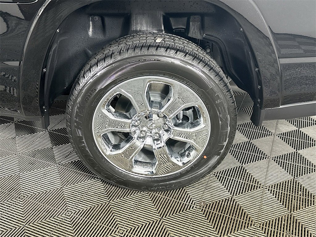 New 2025 RAM 1500 Big Horn image 17