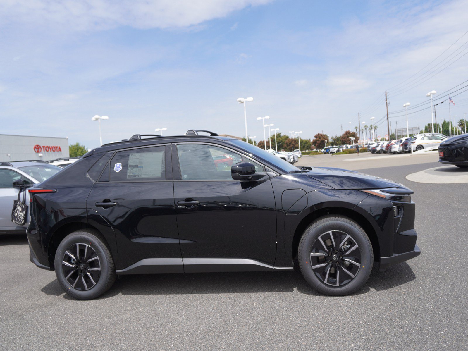 New 2026 Toyota bZ FWD image 4