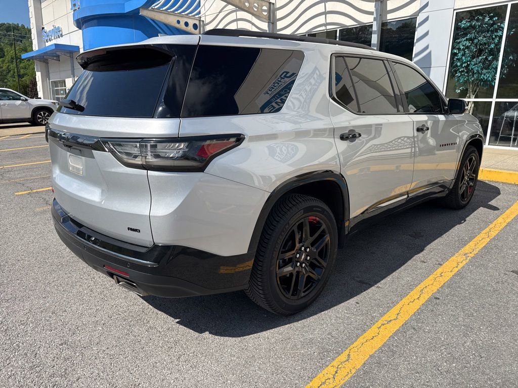 Used 2019 Chevrolet Traverse Premier w/ Redline Edition AWD/4WD image 6