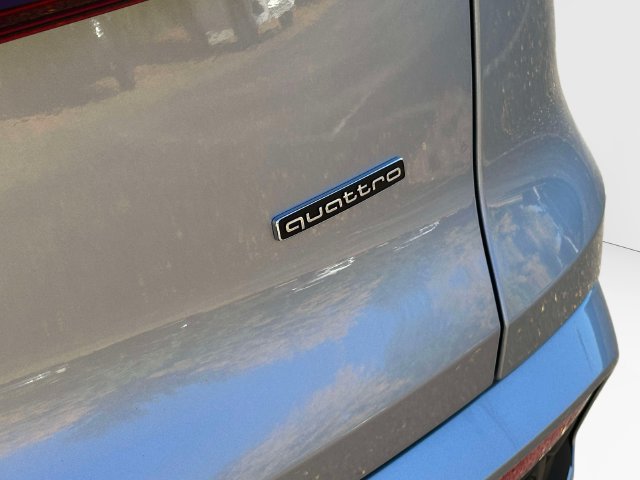 Certified 2025 Audi Q5 Premium Plus AWD/4WD image 11