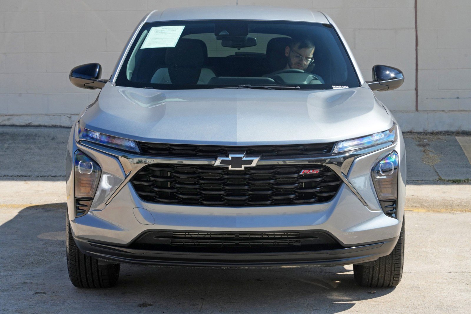 Used 2024 Chevrolet Trax RS w/ Driver Confidence Package FWD image 41