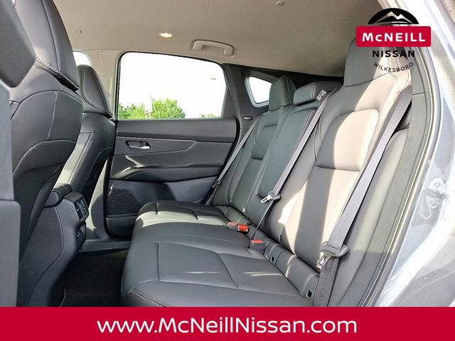 New 2025 Nissan Murano SV image 6