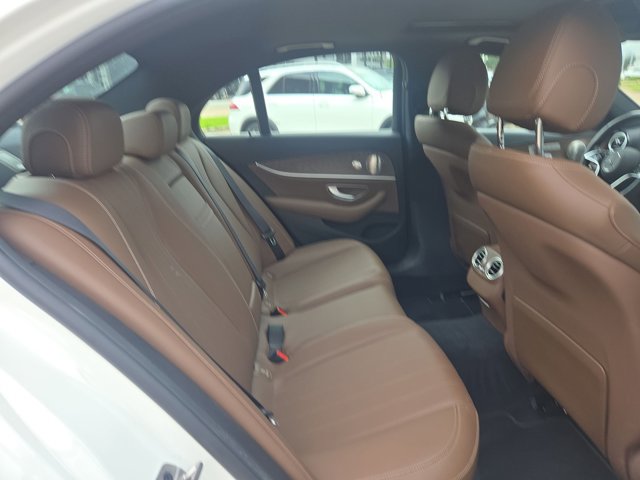 Certified 2022 Mercedes-Benz E 350 4MATIC Sedan image 19