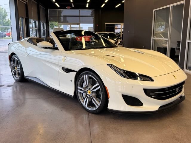 Used 2019 Ferrari Portofino RWD image 8