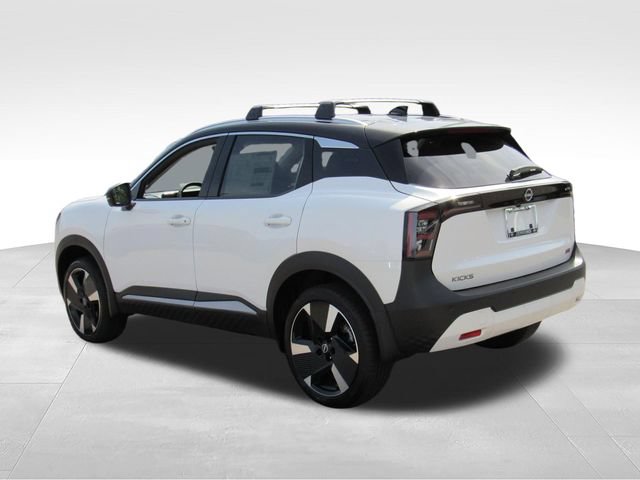 New 2026 Nissan Kicks SR w/ Cold Weather Package FWD image 6