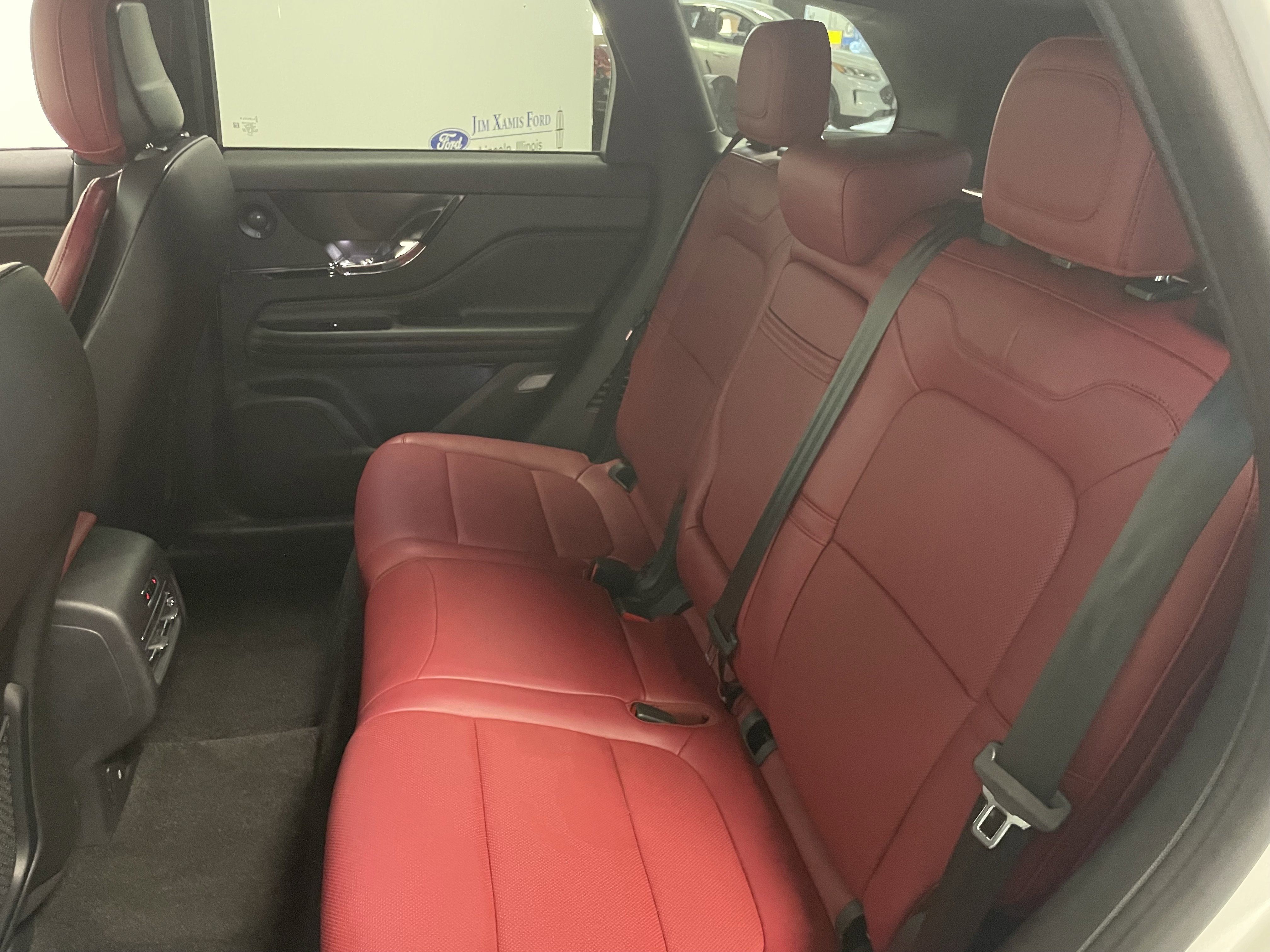 Used 2023 Lincoln Corsair Reserve w/ Equipment Group 202A image 25