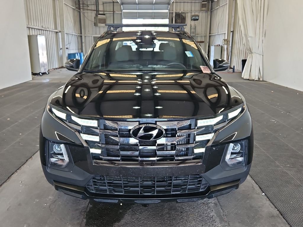 Used 2023 Hyundai Santa Cruz Night image 2