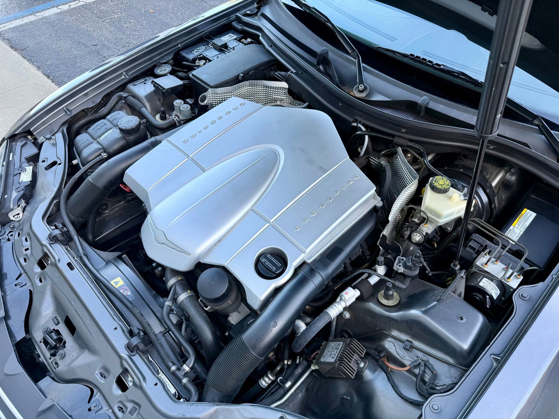 Used 2005 Chrysler Crossfire Limited image 62