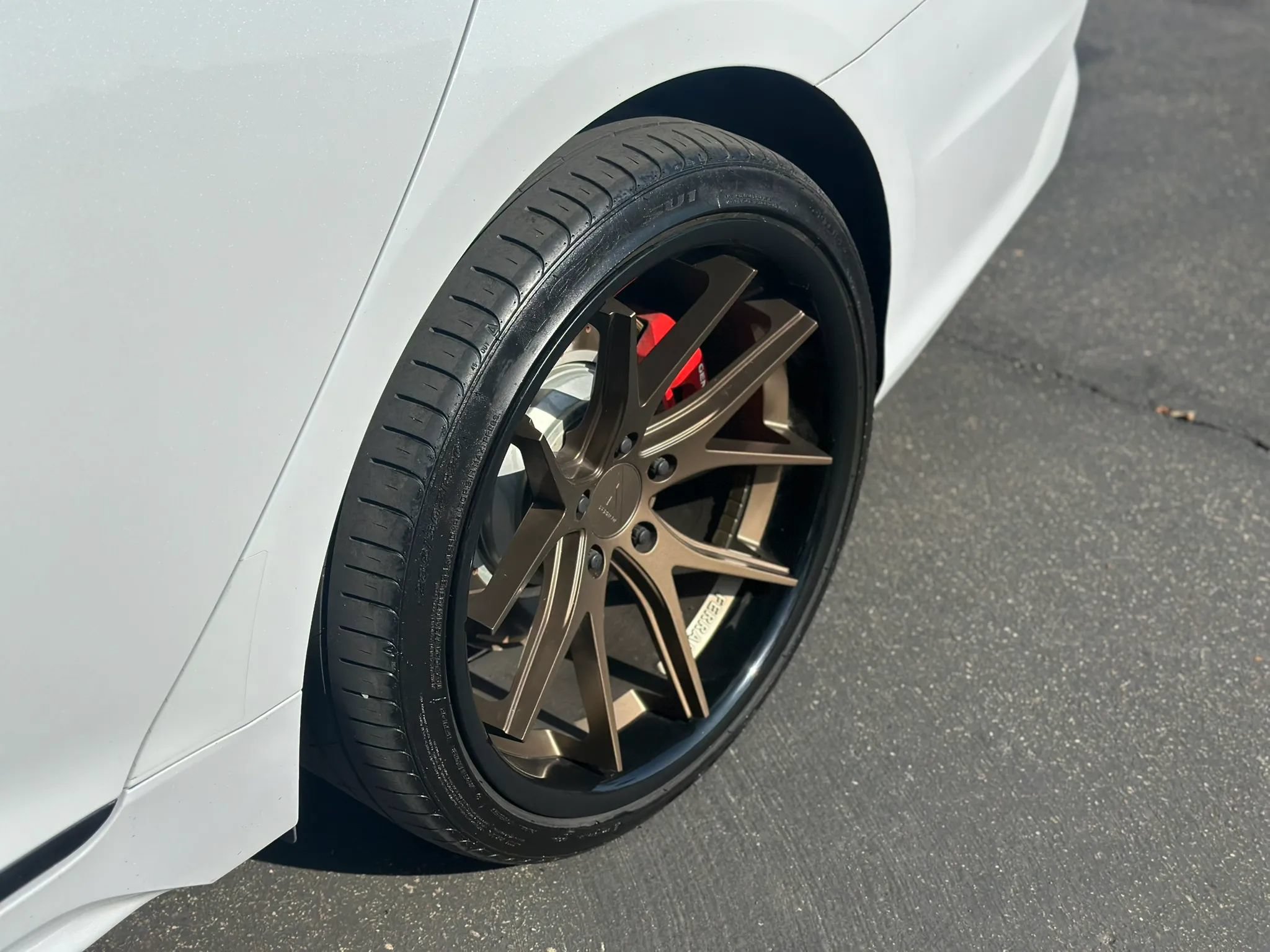 Used 2018 Genesis G80 3.3T Sport RWD image 15