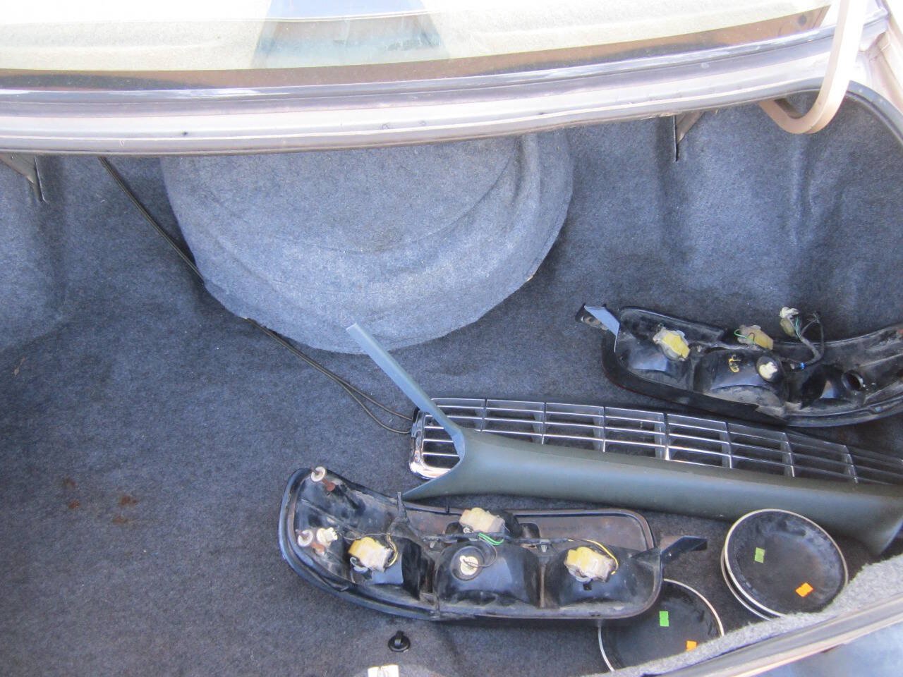 Used 1996 Chevrolet Caprice Classic RWD image 14