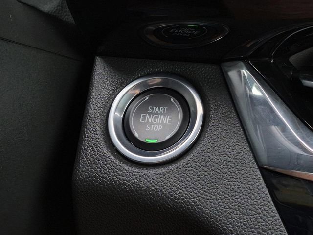 Used 2025 Buick Envista Avenir FWD image 32