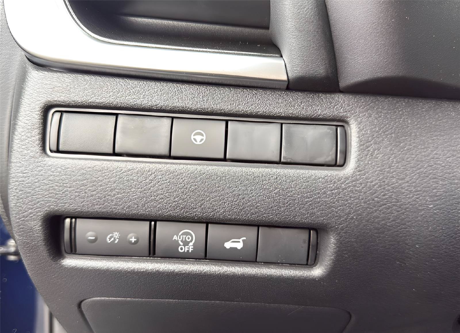 New 2026 Nissan Rogue SV w/ Cold Weather Package AWD/4WD image 29