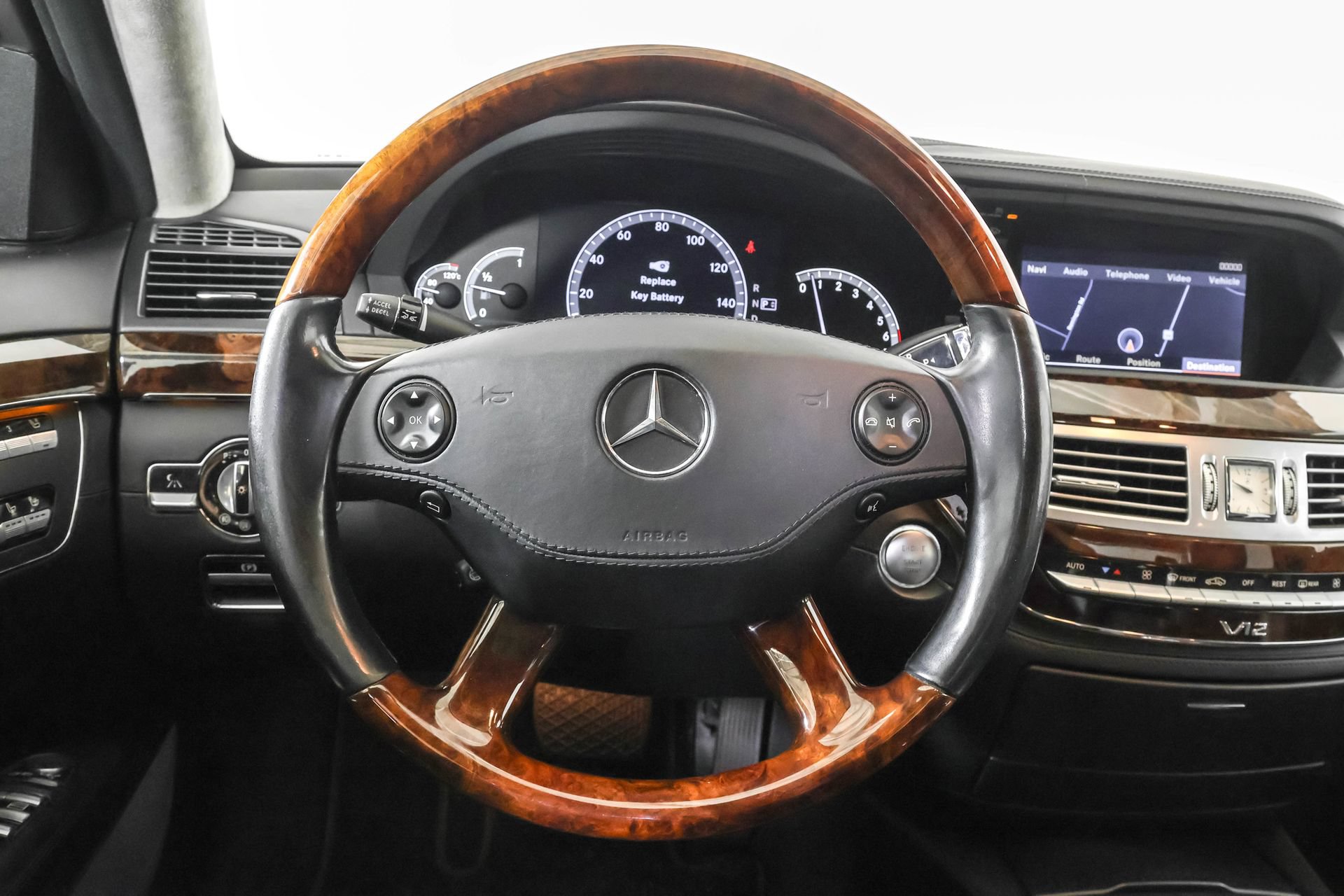 Used 2007 Mercedes-Benz S 600 image 24