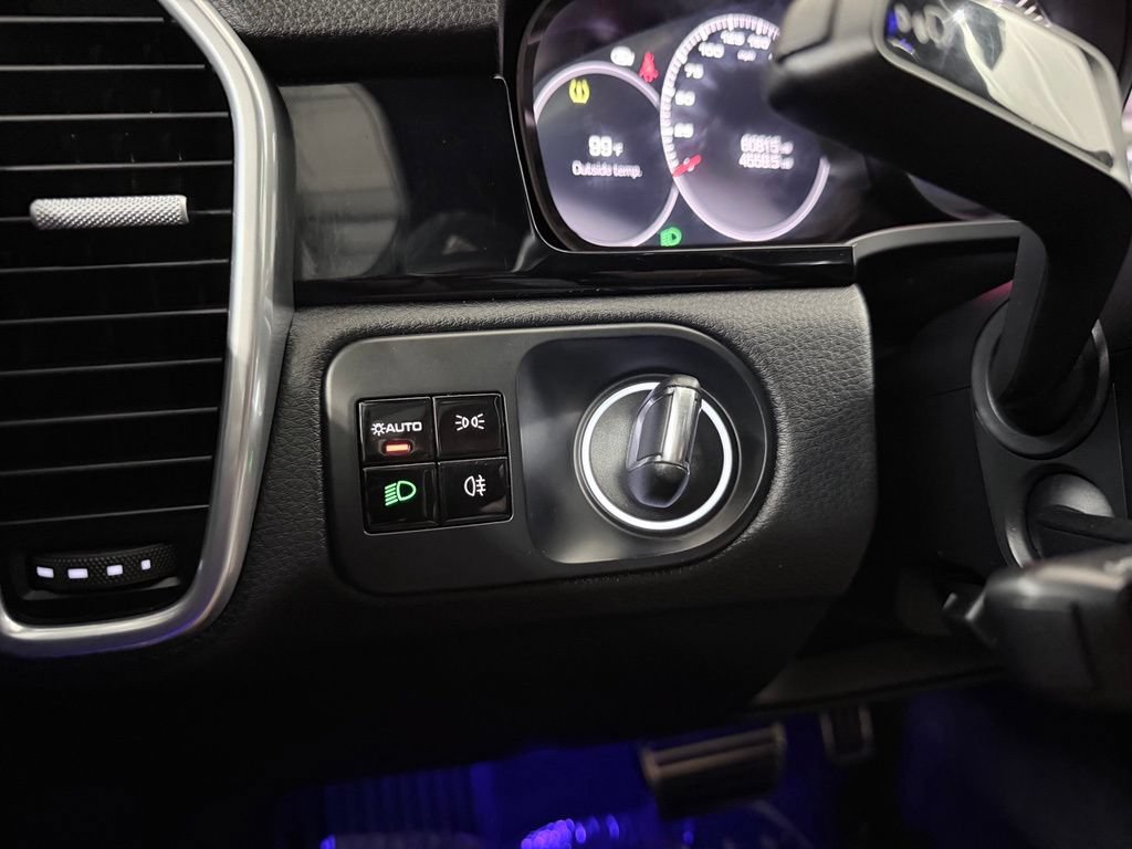 Used 2019 Porsche Cayenne S AWD/4WD image 23
