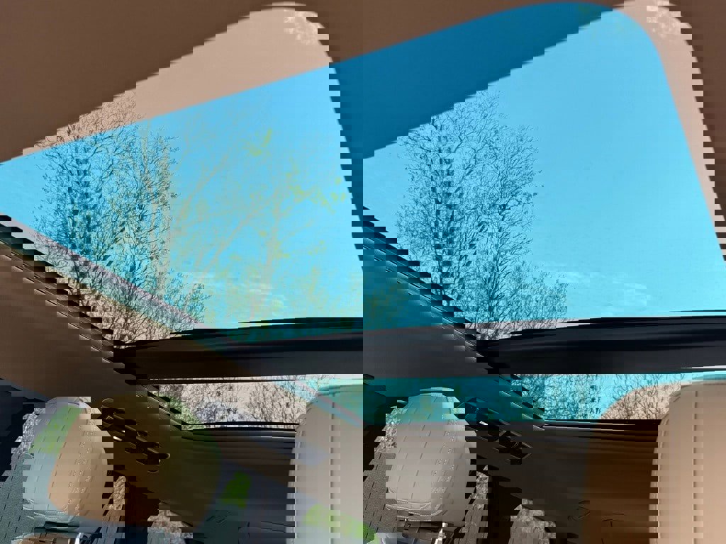 New 2025 Land Rover Range Rover SE image 34