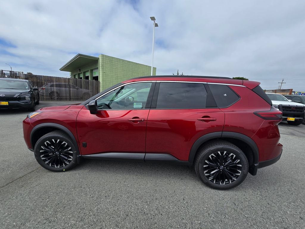 Used 2026 Nissan Rogue Dark Armor AWD/4WD image 32