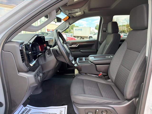 Certified 2024 Chevrolet Silverado 1500 LT AWD/4WD image 14