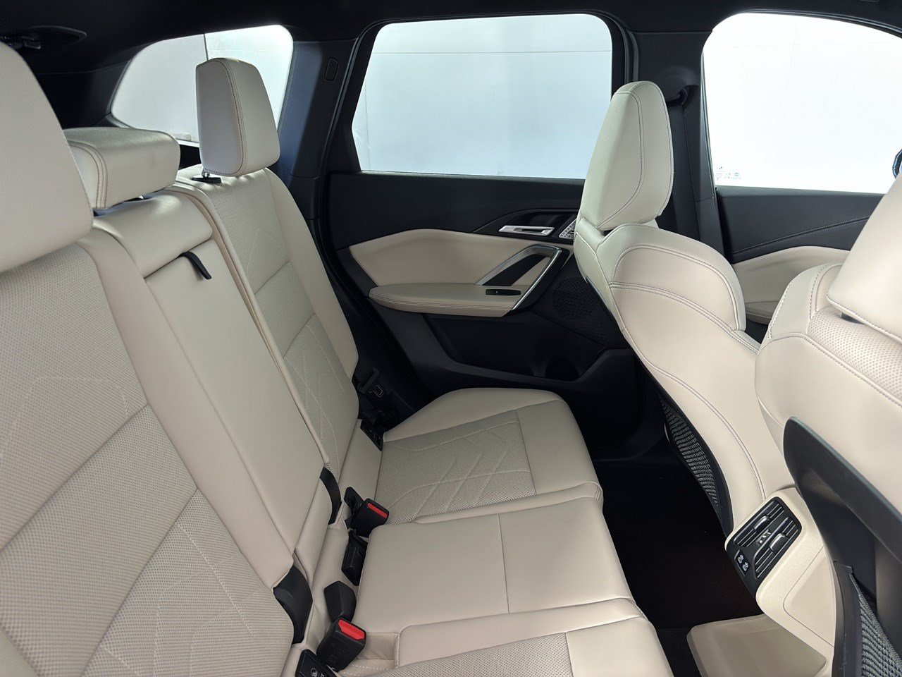Certified 2023 BMW X1 xDrive28i w/ Premium Package AWD/4WD image 29