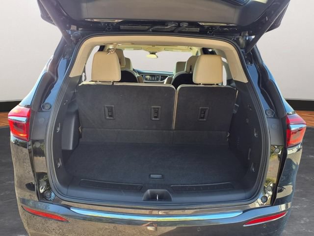 Certified 2018 Buick Enclave Premium w/ Experience Buick Package FWD image 24