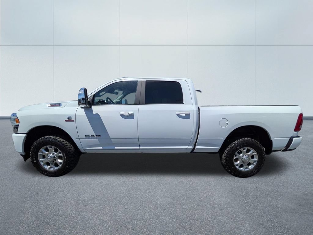 Used 2024 RAM 2500 Laramie w/ Safety Group AWD/4WD image 3
