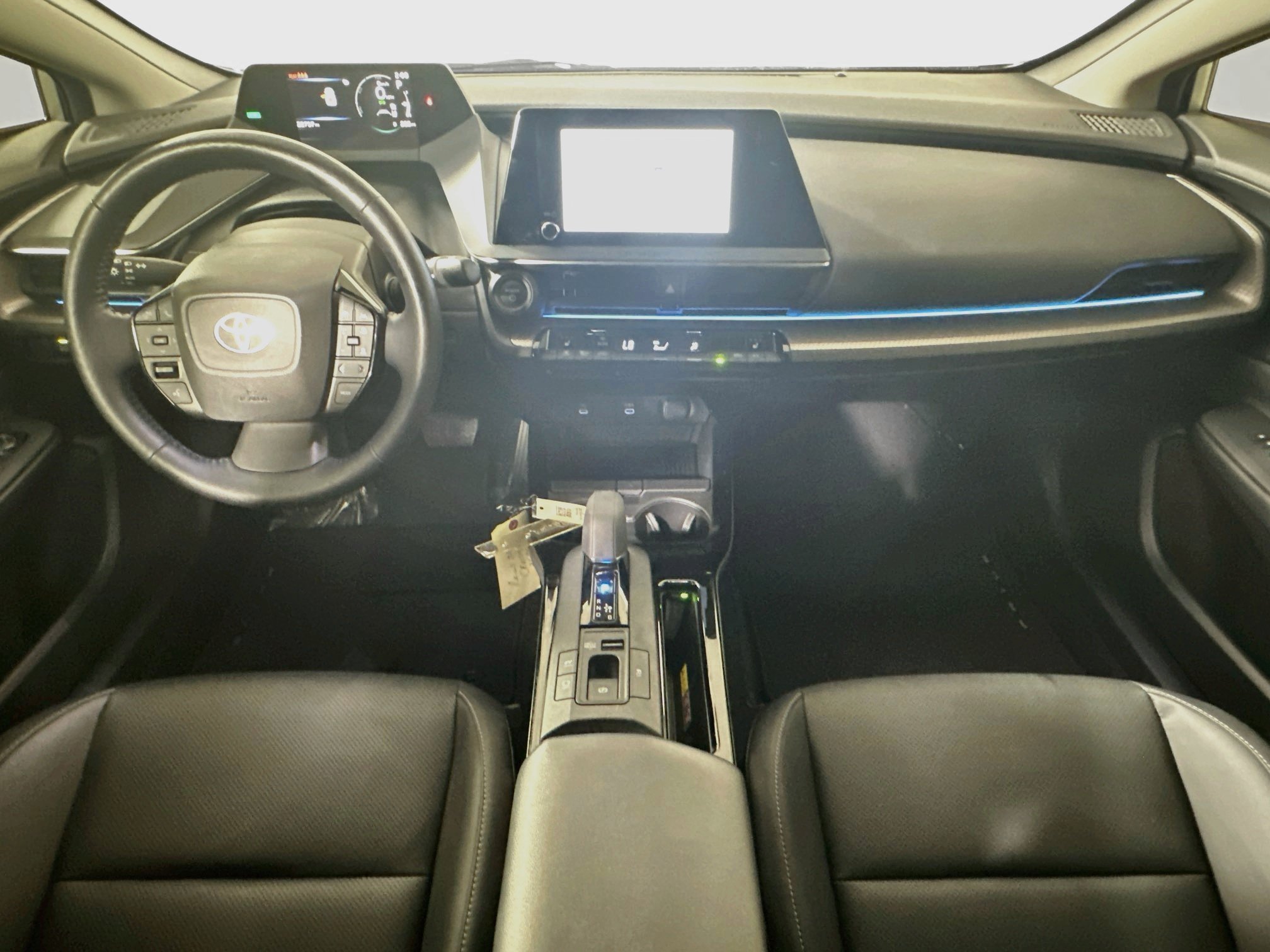 Certified 2023 Toyota Prius XLE FWD image 27