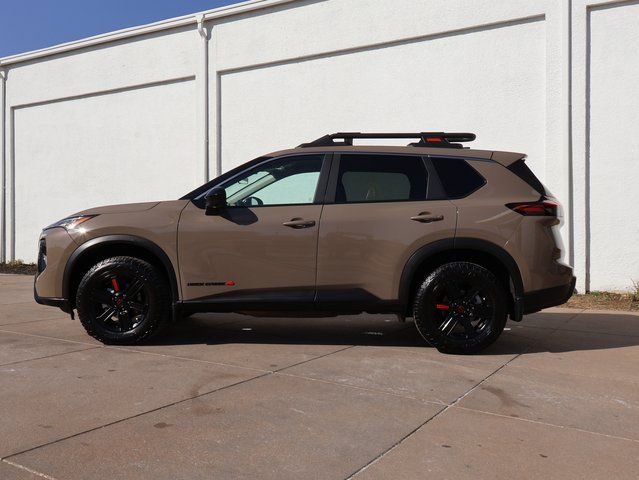 Used 2026 Nissan Rogue SV image 5