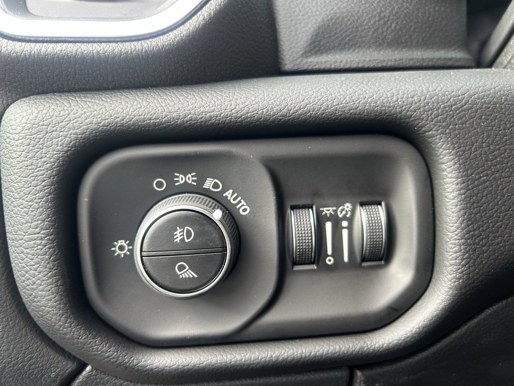 New 2026 RAM 3500 Laramie w/ Towing Technology Group image 16