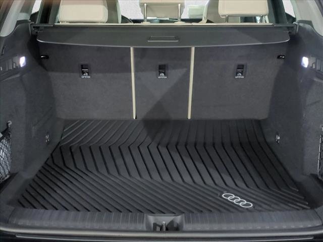 New 2025 Audi Q6 e-tron Premium image 6