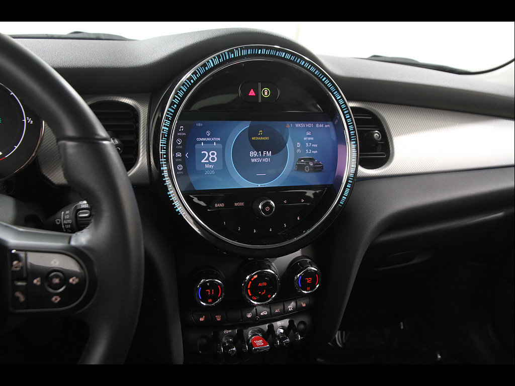 Certified 2023 MINI Cooper 2-Door Hardtop FWD image 9
