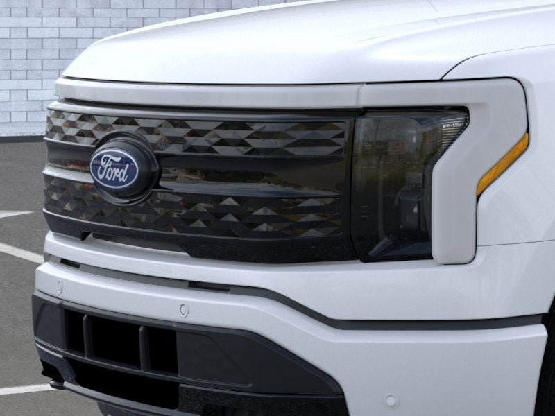 New 2025 Ford F150 Lightning Platinum AWD/4WD image 17