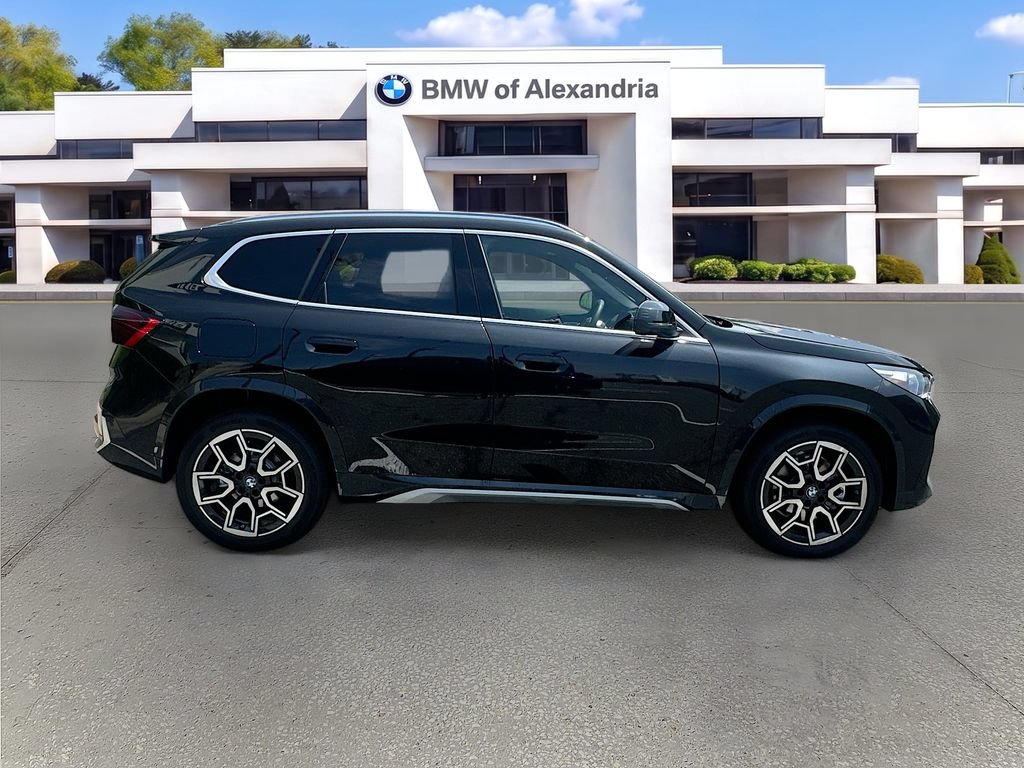 Used 2026 BMW X1 xDrive28i w/ Technology Package AWD/4WD image 8