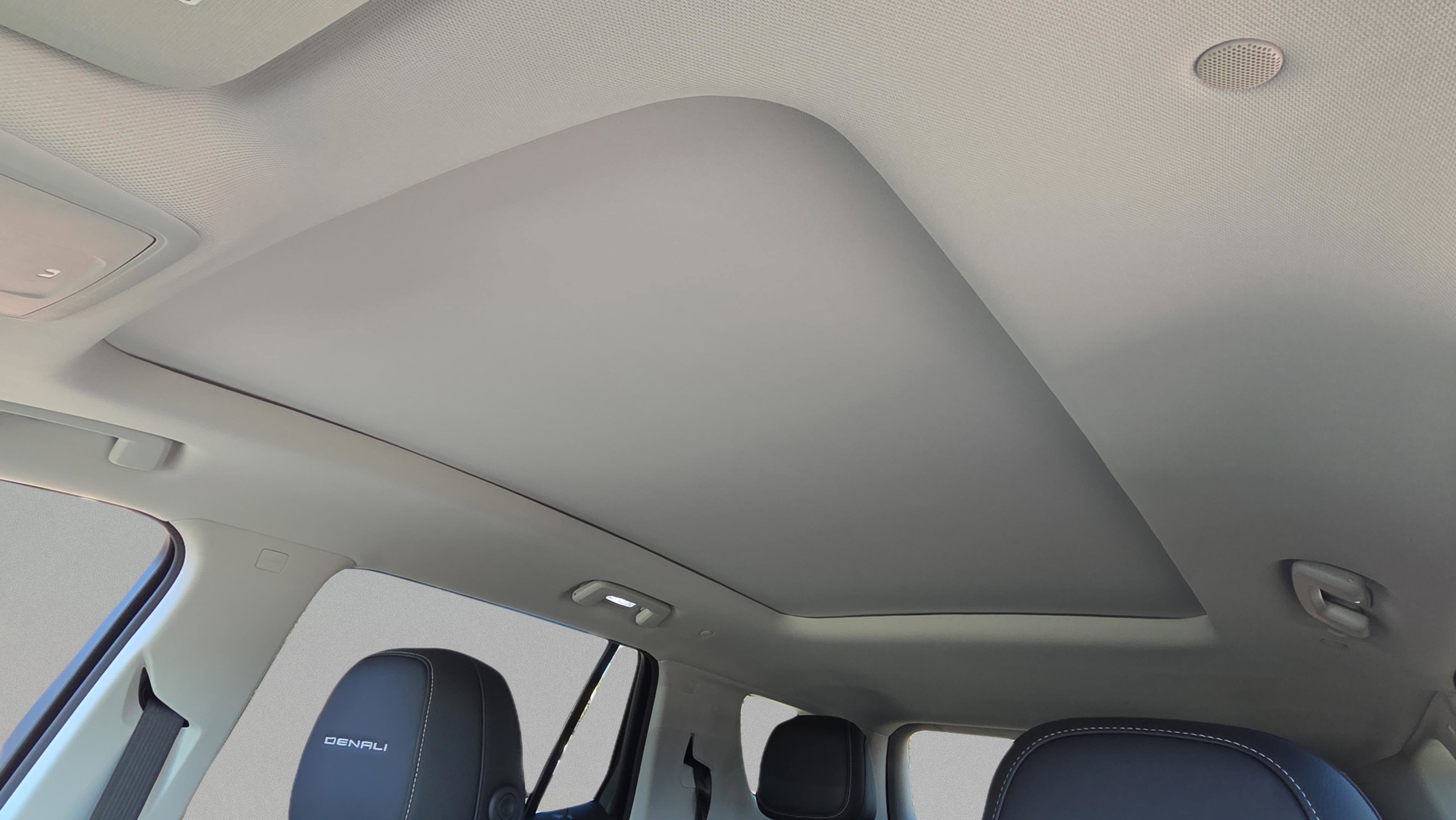 Used 2026 GMC Terrain Denali w/ LPO, Floor Liner Package image 18