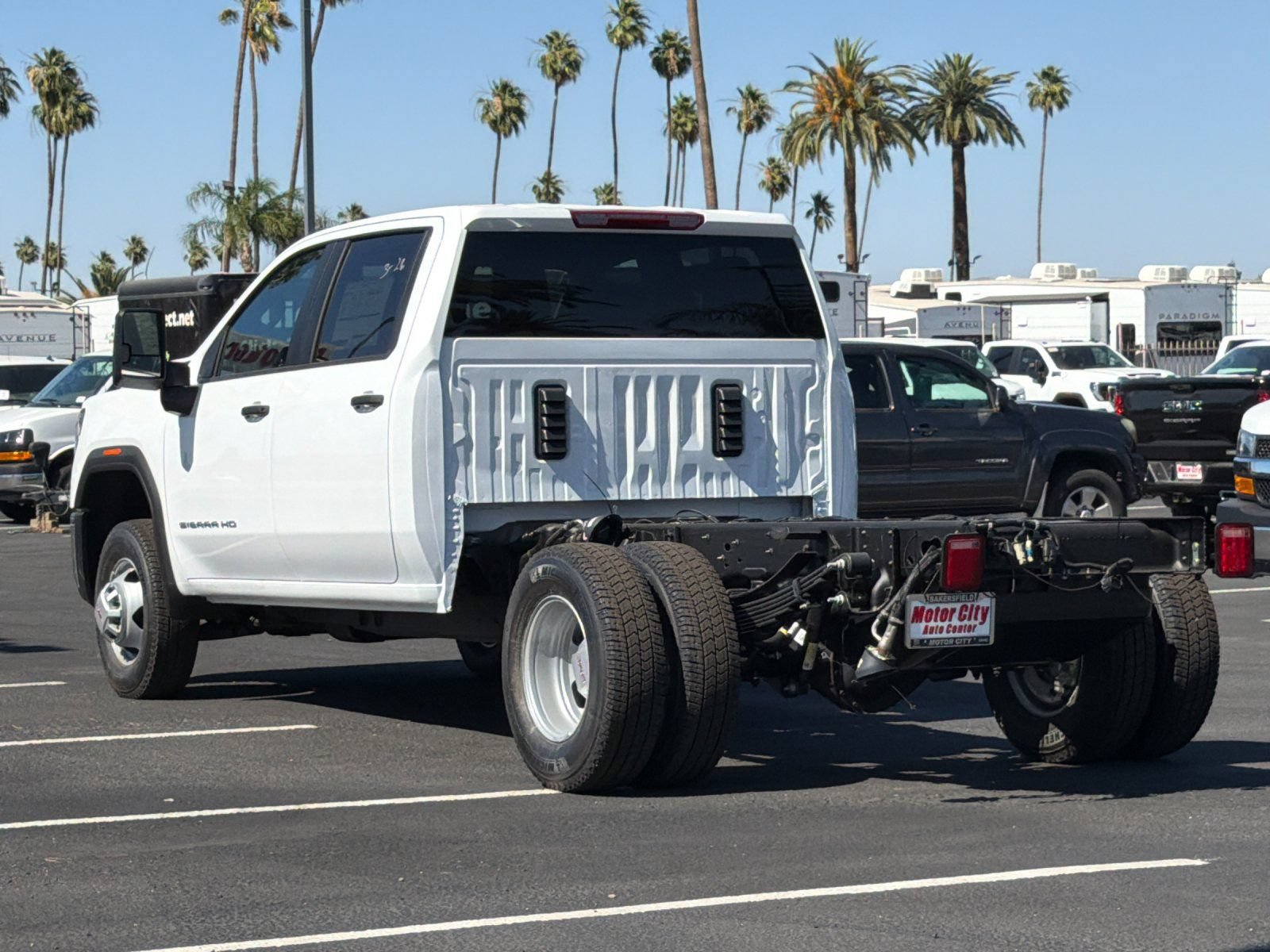 New 2026 GMC Sierra 3500 Pro w/ Convenience Package RWD image 6