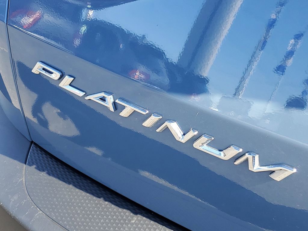 Certified 2025 Ford Escape Platinum image 38