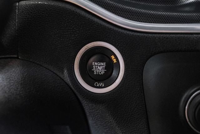 Used 2017 Dodge Charger R/T RWD image 31