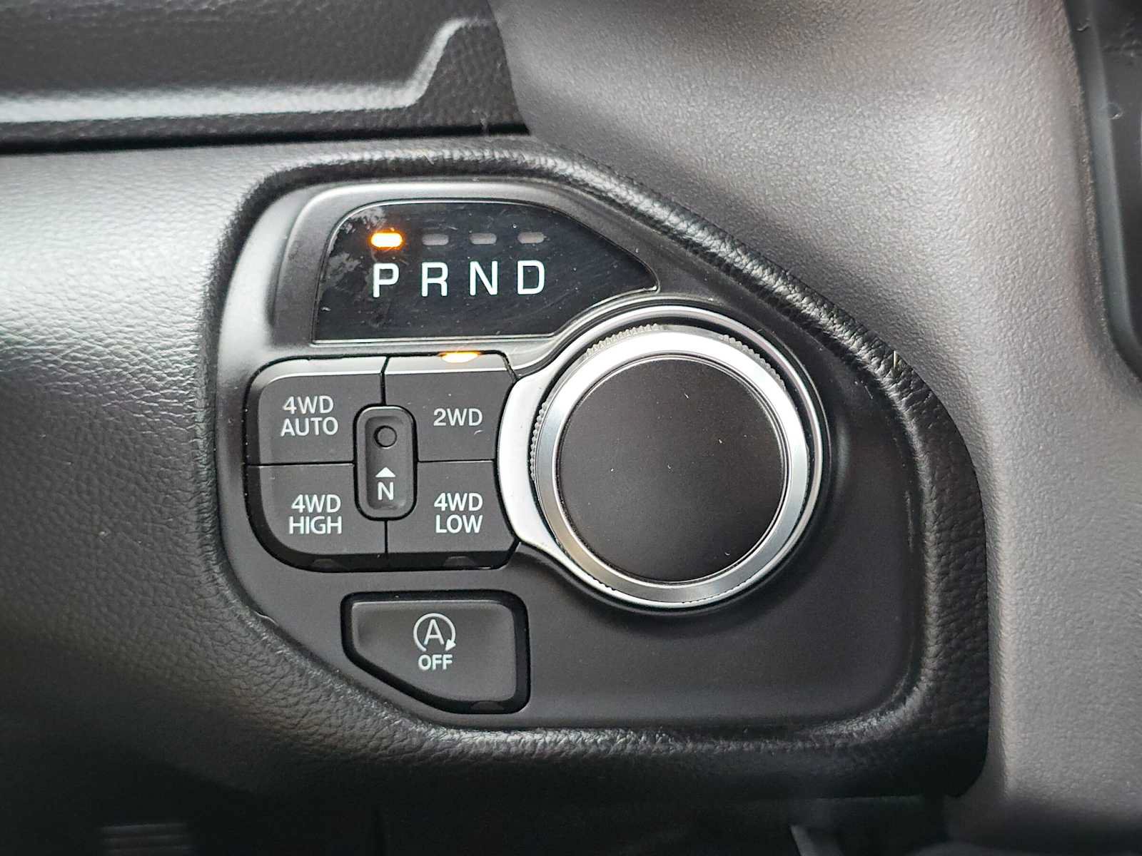 Used 2023 RAM 1500 Big Horn AWD/4WD image 35