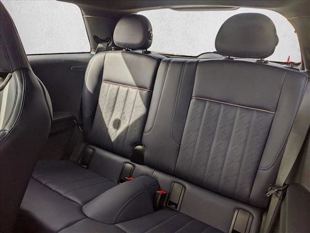 New 2026 MINI Cooper 2-Door Hardtop FWD image 15