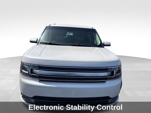 Used 2019 Ford Flex Limited w/ Equipment Group 303A AWD/4WD image 9