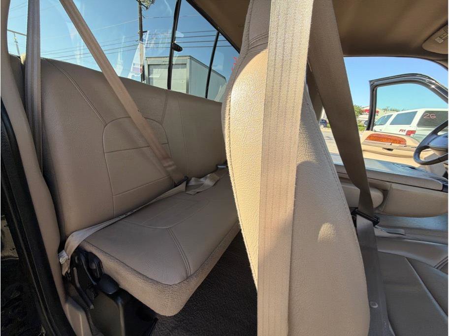 Used 2000 Ford F350 2WD SuperCab DRW Super Duty image 11