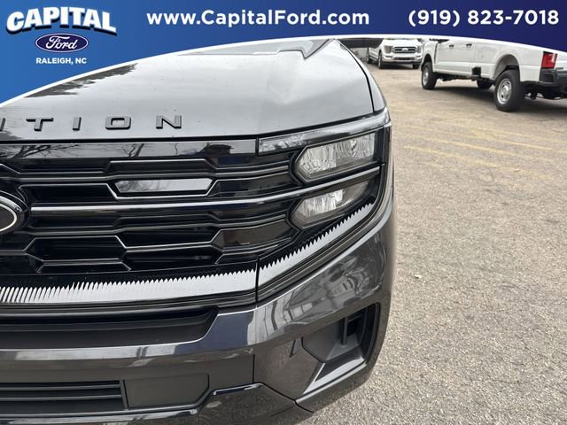 Certified 2025 Ford Expedition Max Platinum w/ Stealth Performance Package AWD/4WD image 11