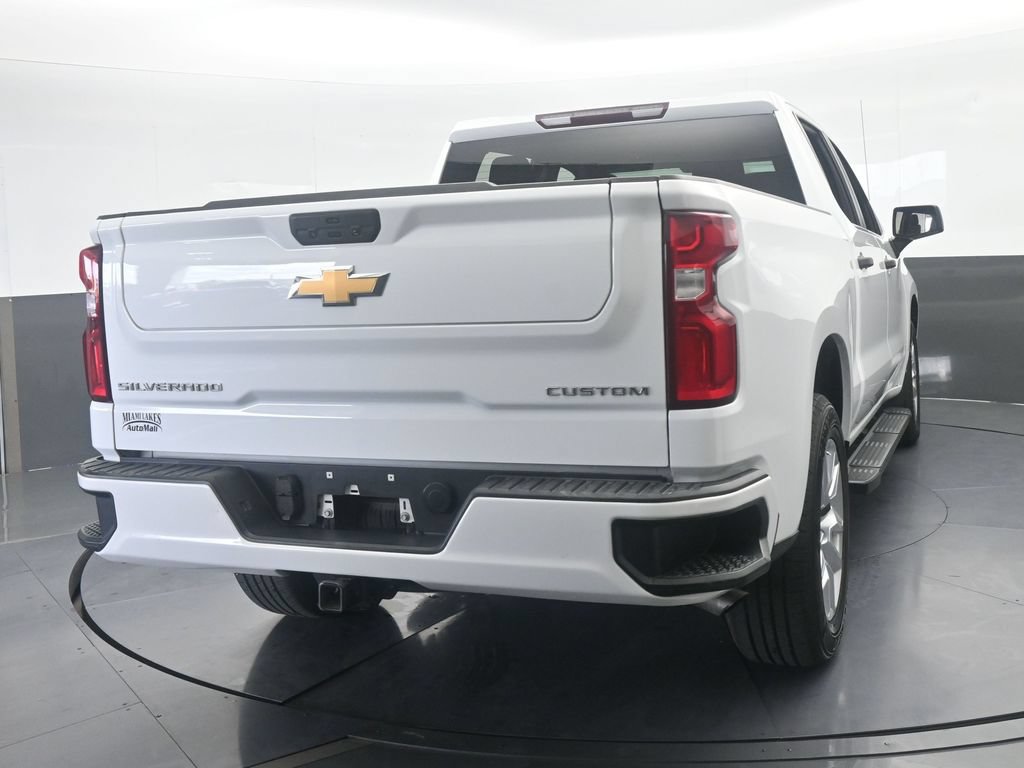Used 2022 Chevrolet Silverado 1500 Custom w/ Safety Confidence Package RWD image 5