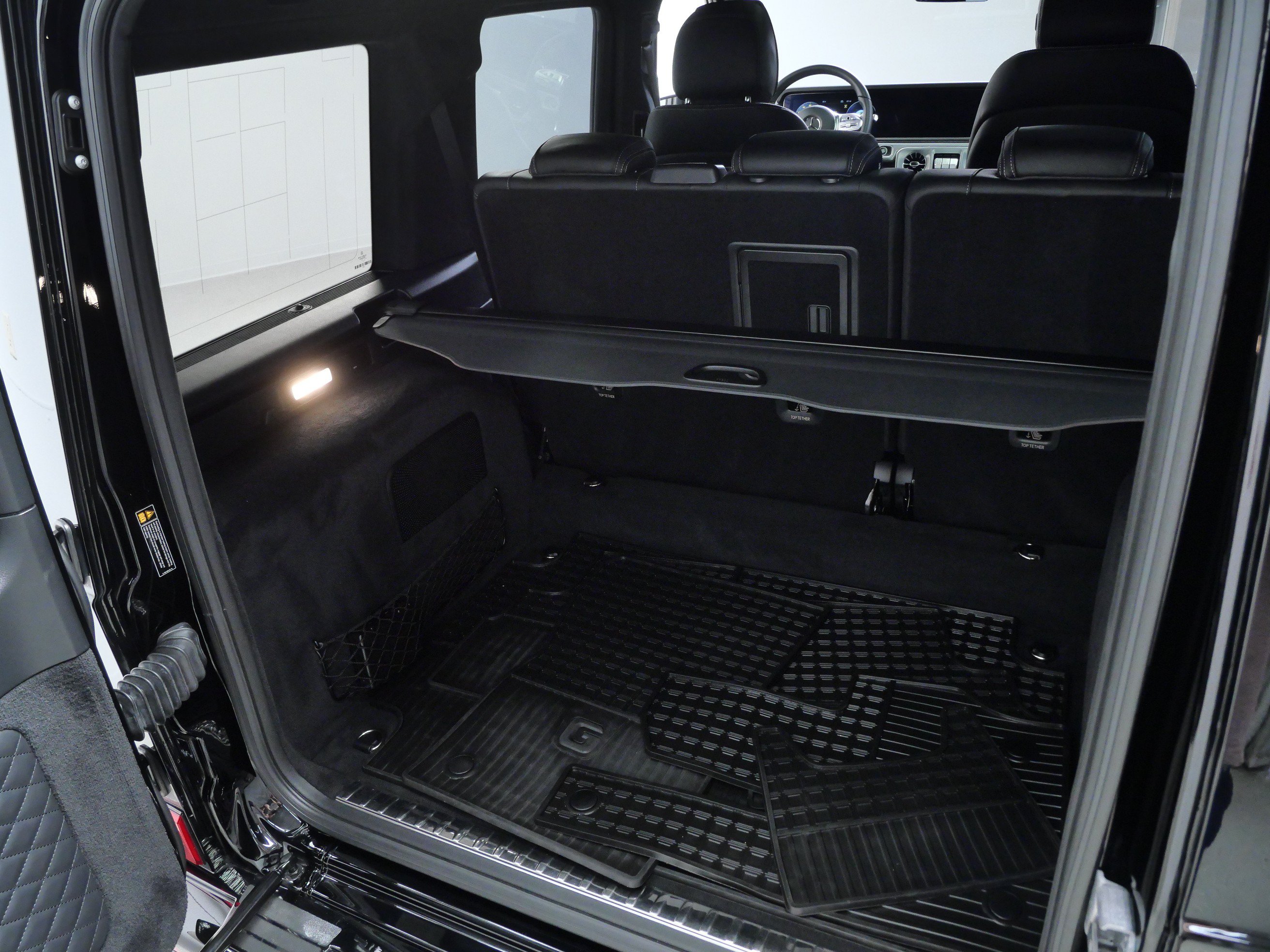 Used 2023 Mercedes-Benz G 550 image 6