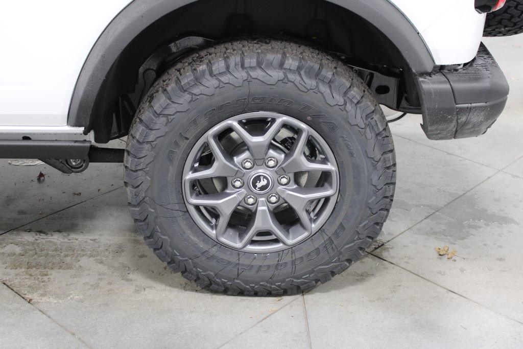 New 2025 Ford Bronco Badlands image 16