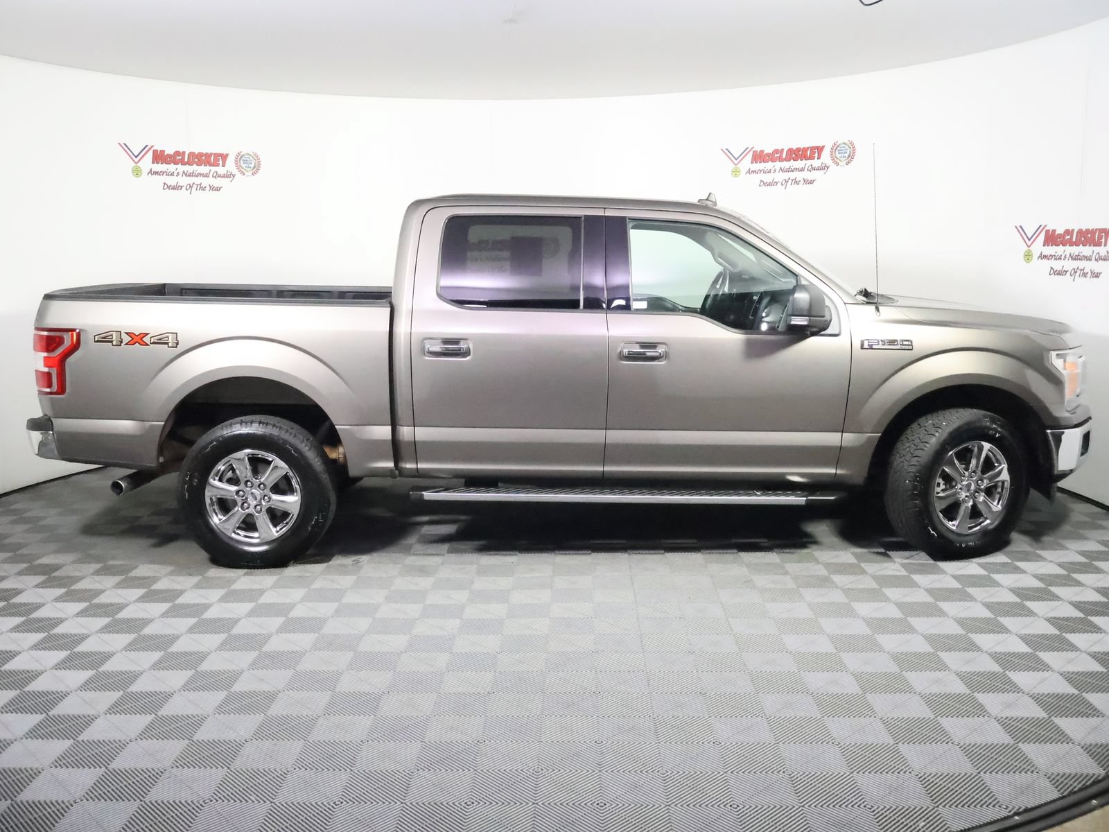 Used 2020 Ford F150 XLT w/ Equipment Group 302A Luxury AWD/4WD image 3