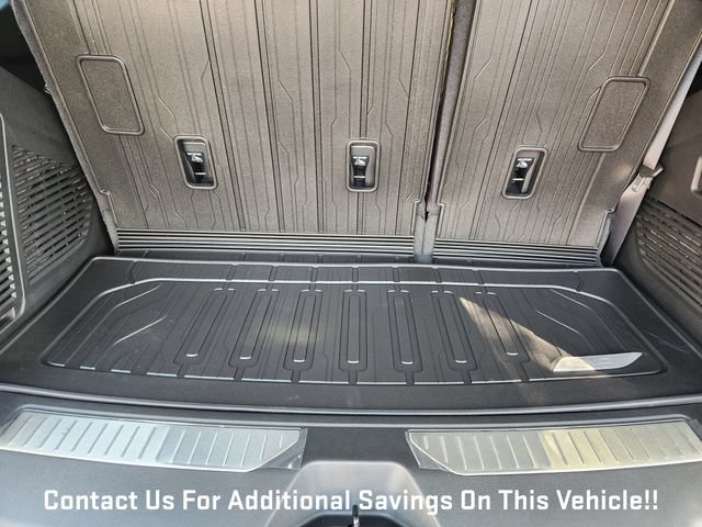 New 2026 GMC Yukon Denali Ultimate w/ LPO, Floor Liner Package AWD/4WD image 26