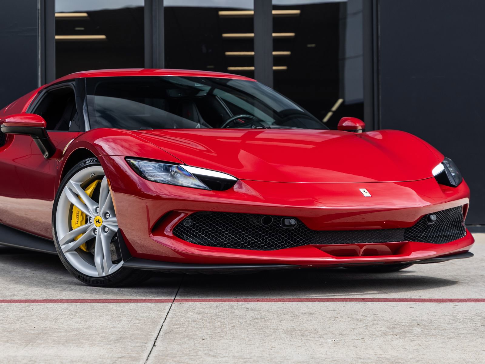 Used 2022 Ferrari 296 GTB RWD image 5