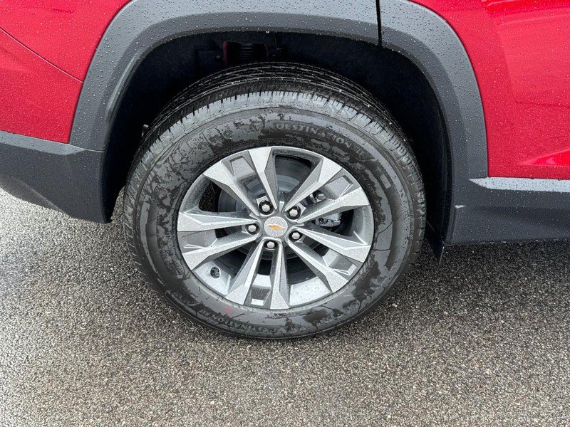 New 2027 Chevrolet Equinox LT FWD image 4